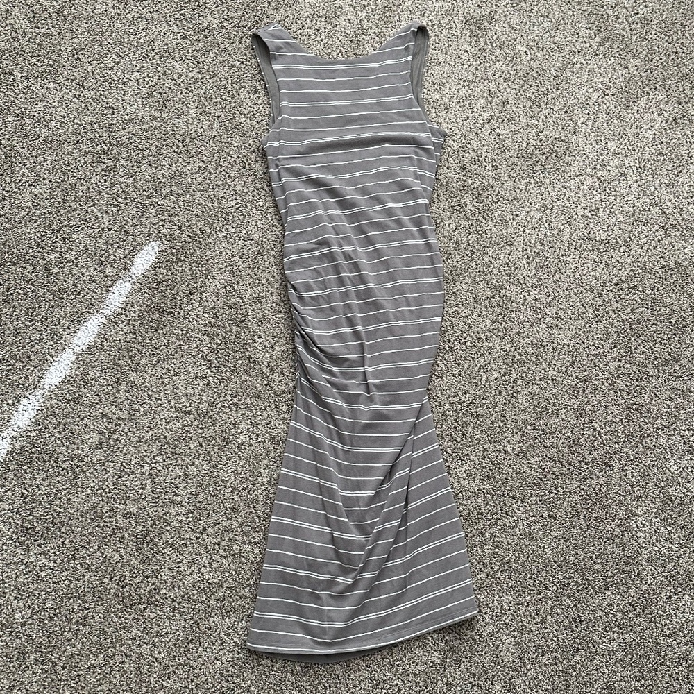Athleta Women Small Gray and White Striped Midi Dress - Picture 6 of 11